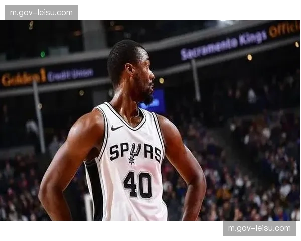 马刺近15场进攻效率117.9高居第三 文班亚马福克斯巴恩斯组合均衡